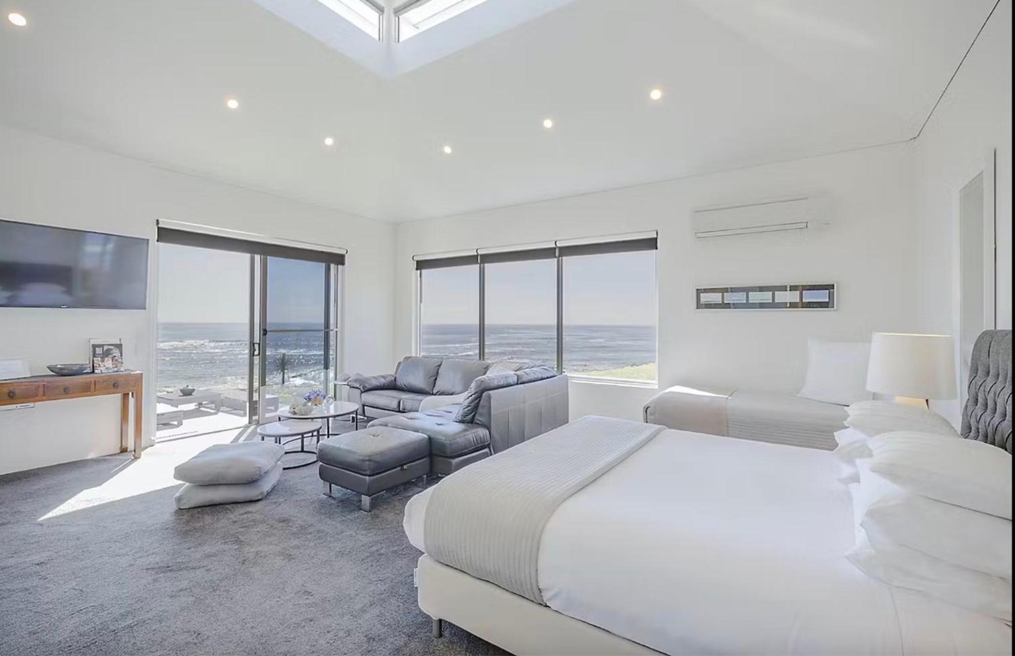 Saltwater - Absolute Oceanfront, Fire Pits, Some Villas With Hot Tubs And Sauna Falmouth Exterior photo